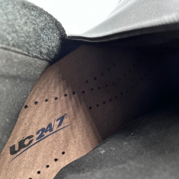 UC Ultimate Comfort 24/7 Black Leather Ankle Boots Women’s Size US 7 Side Zip - Picture 9 of 11